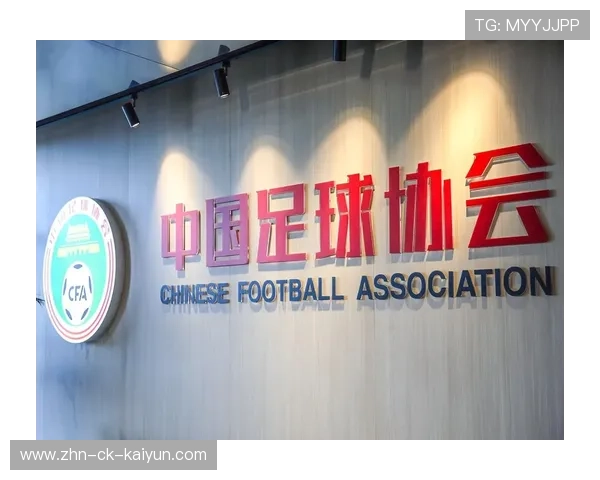 独家追踪：足协转会接近尾声，竞争者崩盘